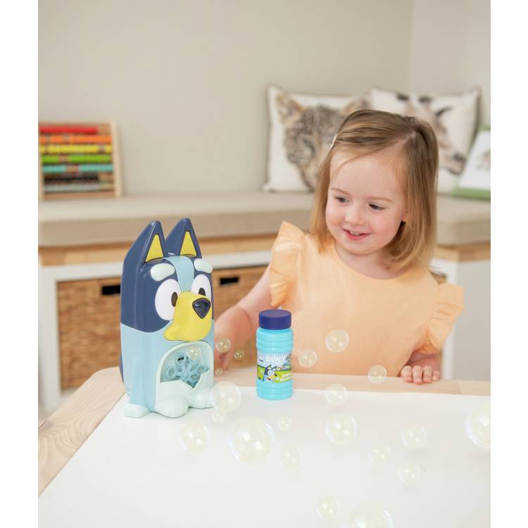 Bluey electronic bubble machine toy - British product