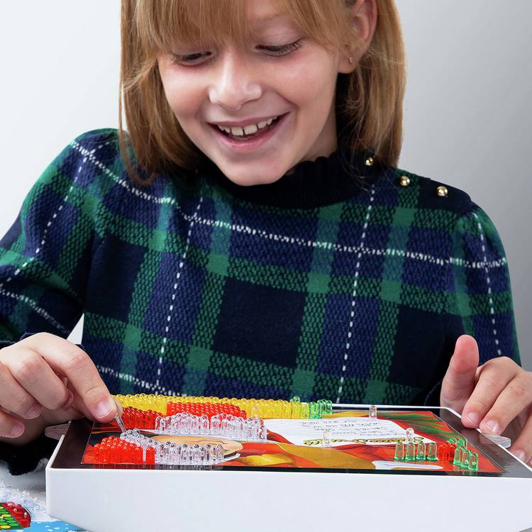 Lite Brite ColorPOP Elf on the Shelf activity toy - British product