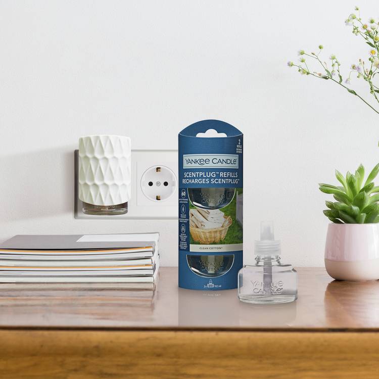 Yankee Candle plug in diffuser refill Clean Cotton 2x18ml - British product
