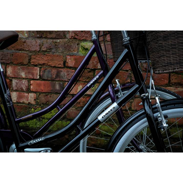 Dawes hybrid bike Cambridge Plum 26 inch, imported from the UK