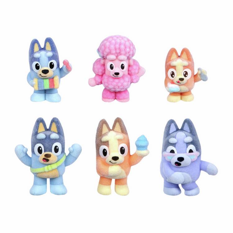 Bluey Fuzzies deluxe collectible figure set, flocked finish - British brand