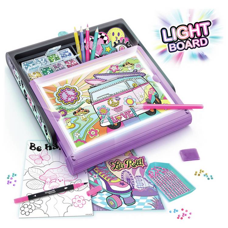 Style 4 Ever diamond art LED case with gem kit, UK version