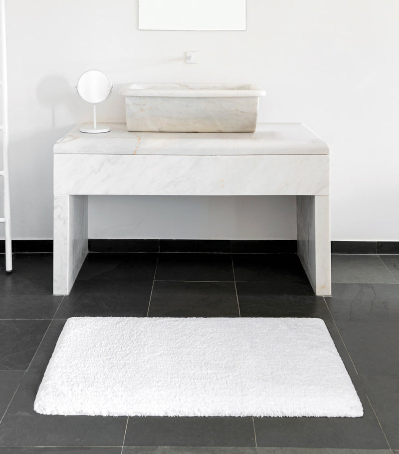 Graccioza Egoist Cloud bath mat 60cm x 100cm - British product