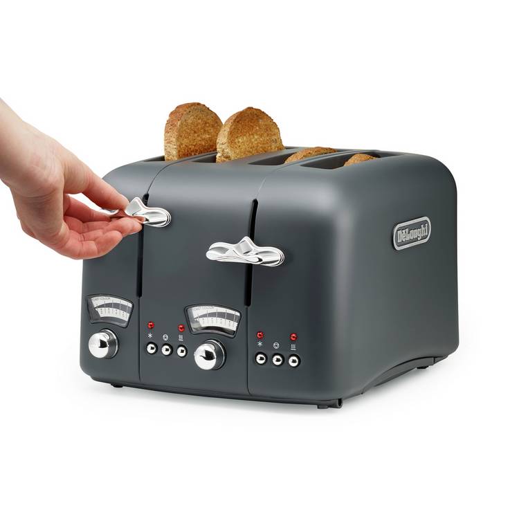 De'Longhi CT04 grey retro toaster, imported from the UK