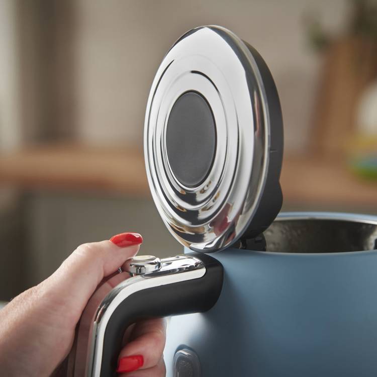 Russell Hobbs kettle Retro Blue (British brand)