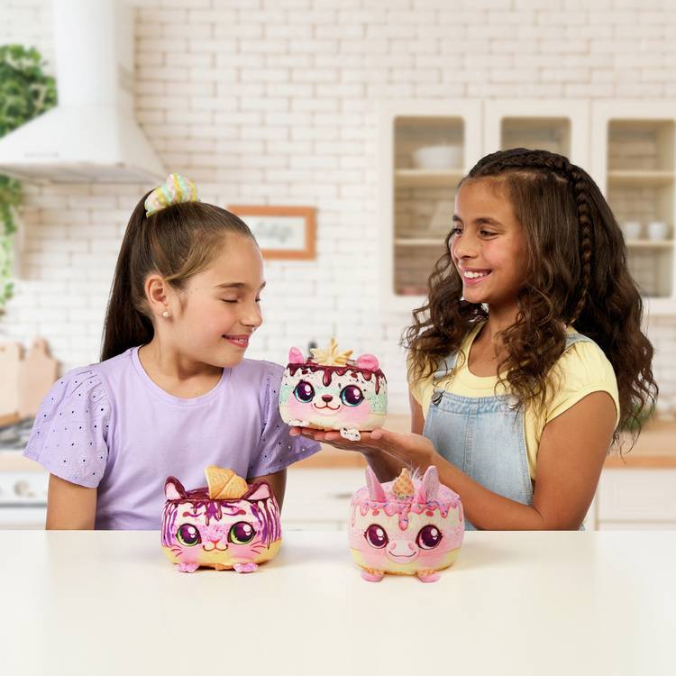 Cookeez Makery Freezy Cakez playset - British product