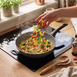 Salter PFAS-free aluminium wok 28cm with lid, UK version