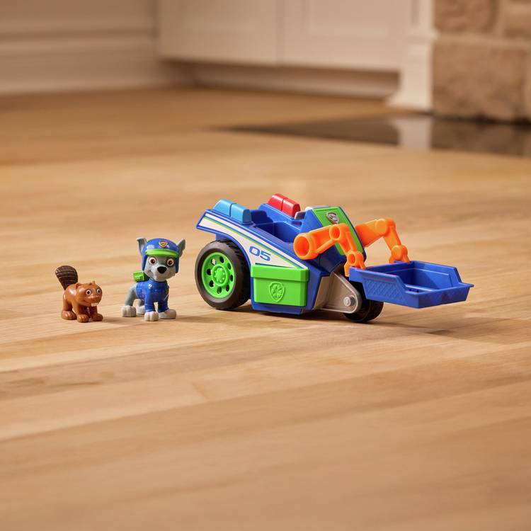 PAW Patrol Rocky Rescue Recycler pull-back vehicle with figures, UK version