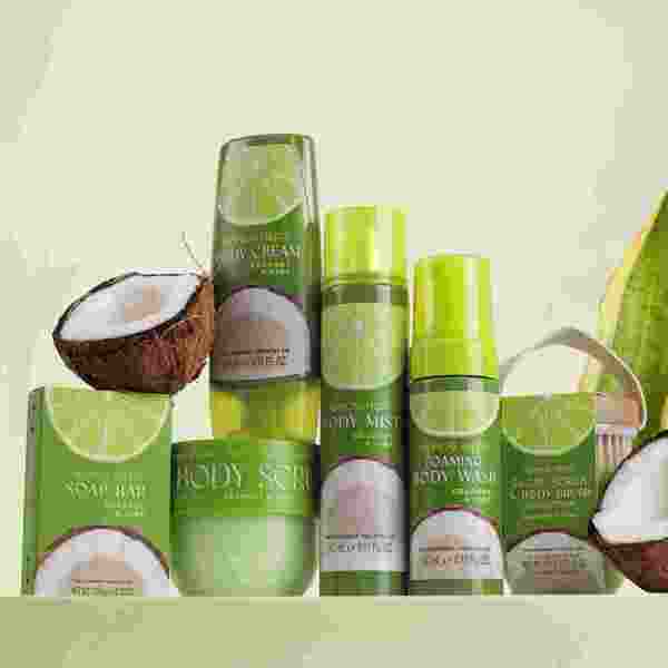 Tropical Fruits Coconut Lime Sugar Scrub Set 150g (British brand)