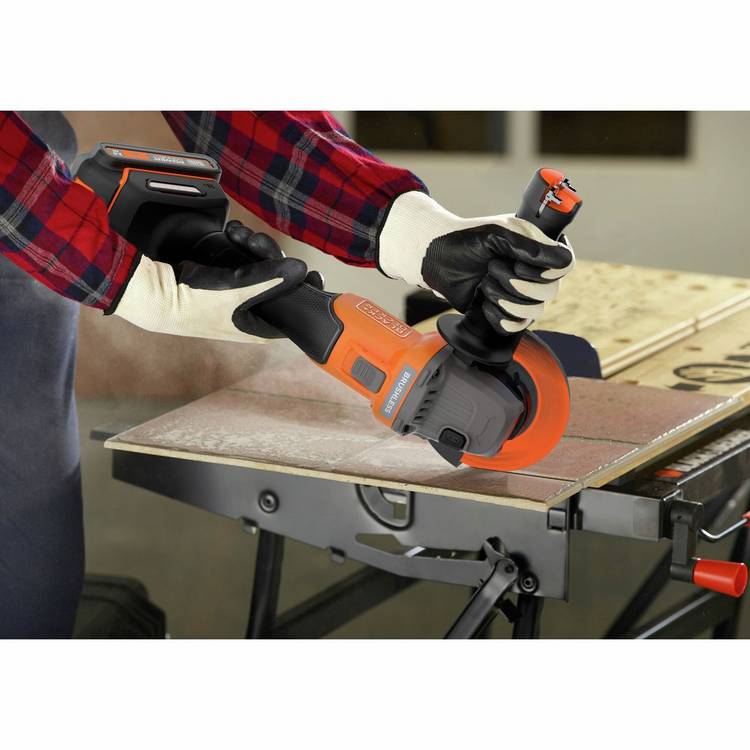 Black+Decker brushless angle grinder kit with case - British product