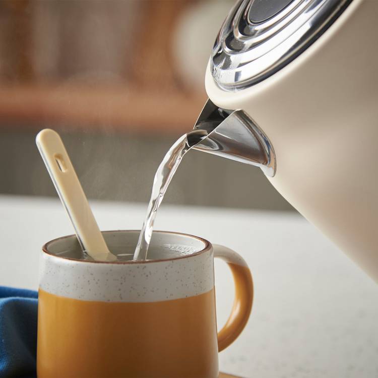 Russell Hobbs Hanley kettle Jasmine White, UK version
