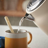 Russell Hobbs Hanley kettle Jasmine White, UK version
