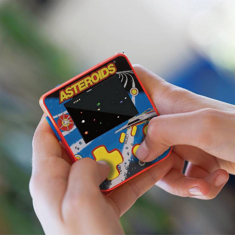 Atari keychain gamer Asteroids edition, imported from the UK