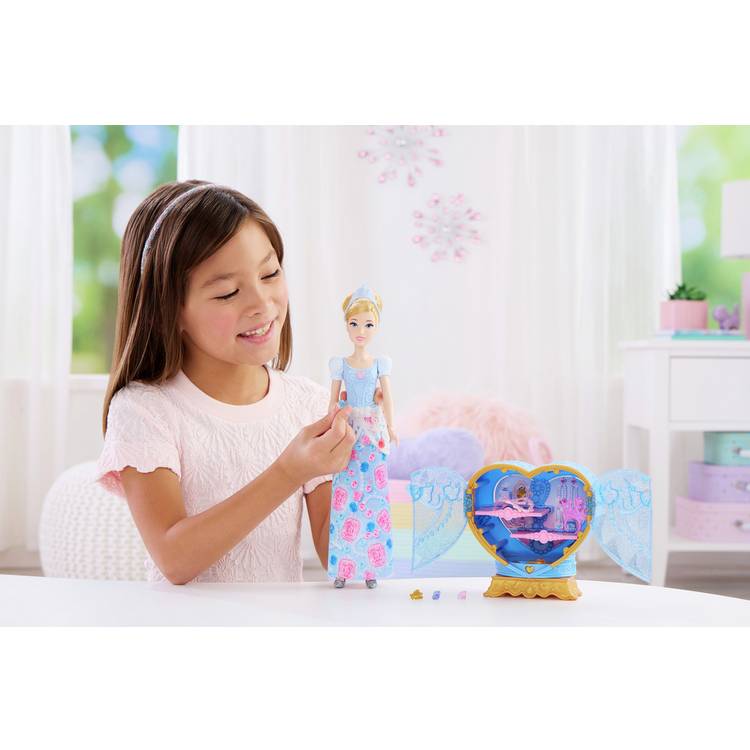 Disney fashion doll Jewel Reveal Cinderella 32cm (British brand)