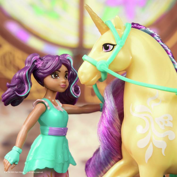 Unicorn Academy Ava and Leaf small doll set (British brand)