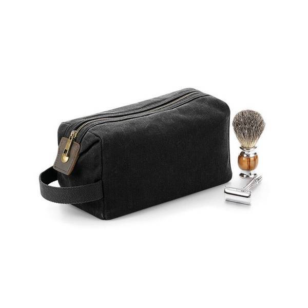 Quadra Heritage washed leather toiletry bag - British product