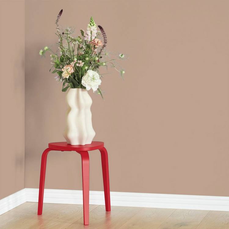 Johnstone's Durable Matt paint Sombrero Tan 2.5L, UK version