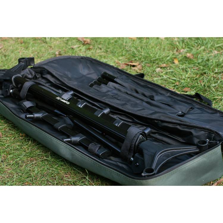 Carp On 3 rod fishing pod adjustable carry case - British product