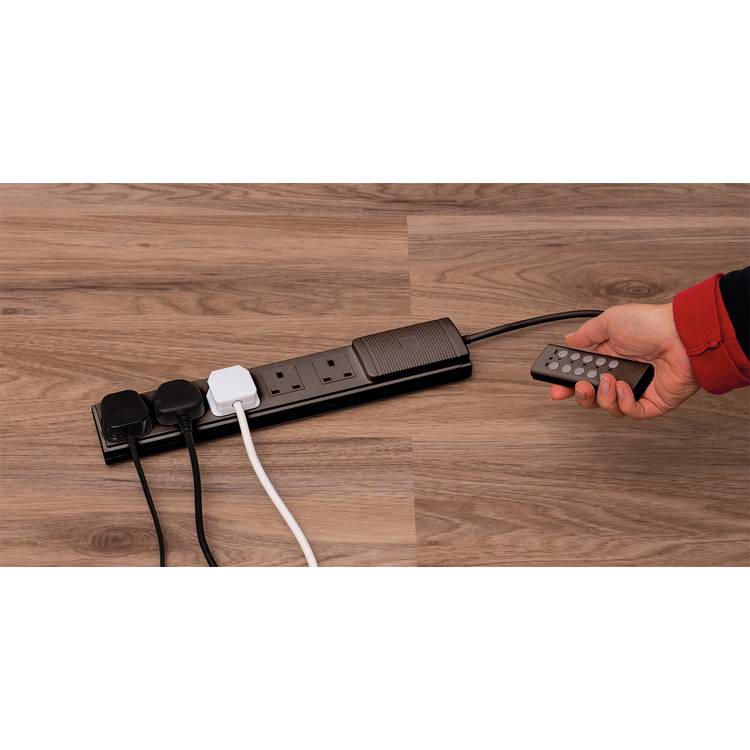 Eagle 5-gang surge protected extension lead with remote, UK version