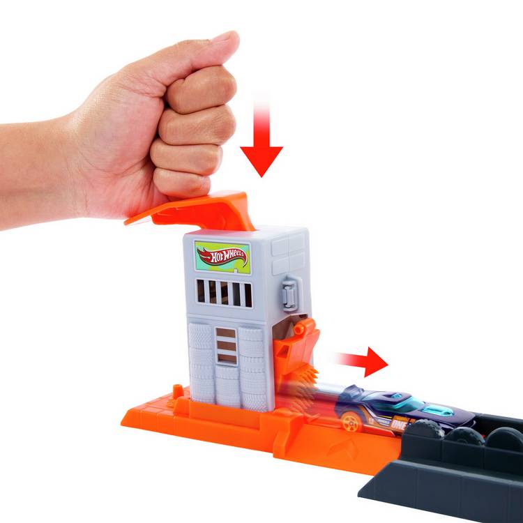 Hot Wheels City Gorilla Slam Attack playset, UK version