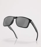 Oakley Holbrook square polarized sunglasses (British brand)