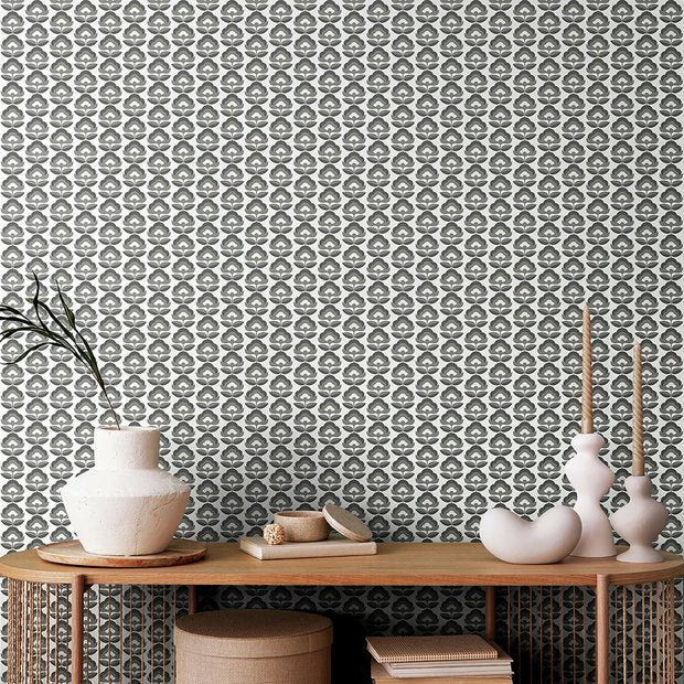 Hoopla Walls Retro Flower Charcoal Wallpaper roll, UK version
