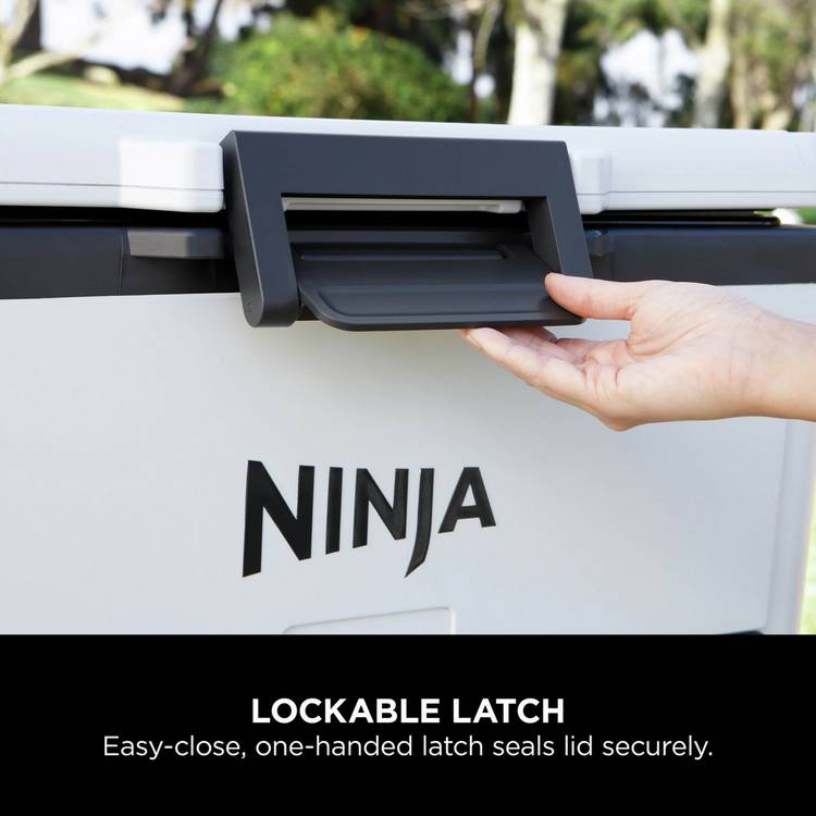 Ninja FrostVault Hard Cooler 47L White - British product
