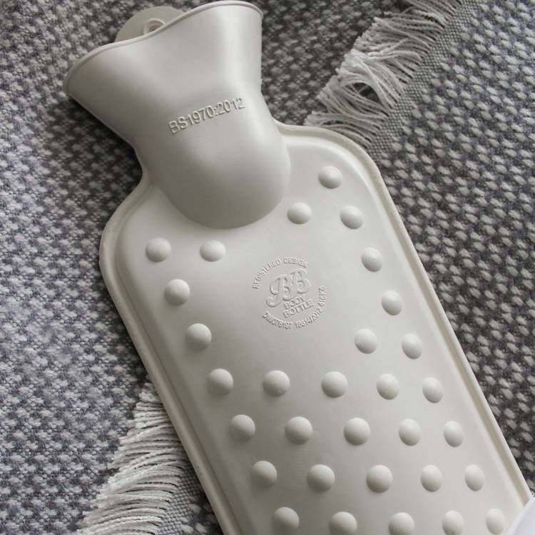 YUYU Body Hot Water Bottle in Grey (British brand)