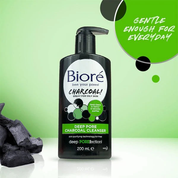 Biore Deep Pore Charcoal Cleanser 200ml - British product