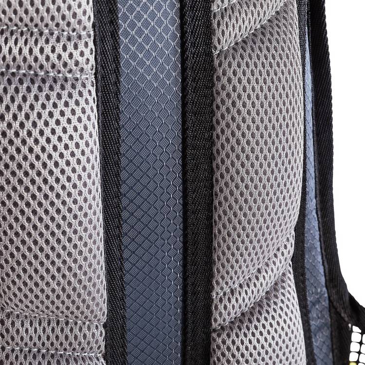 Trespass Mirror hydration backpack 15L - British product