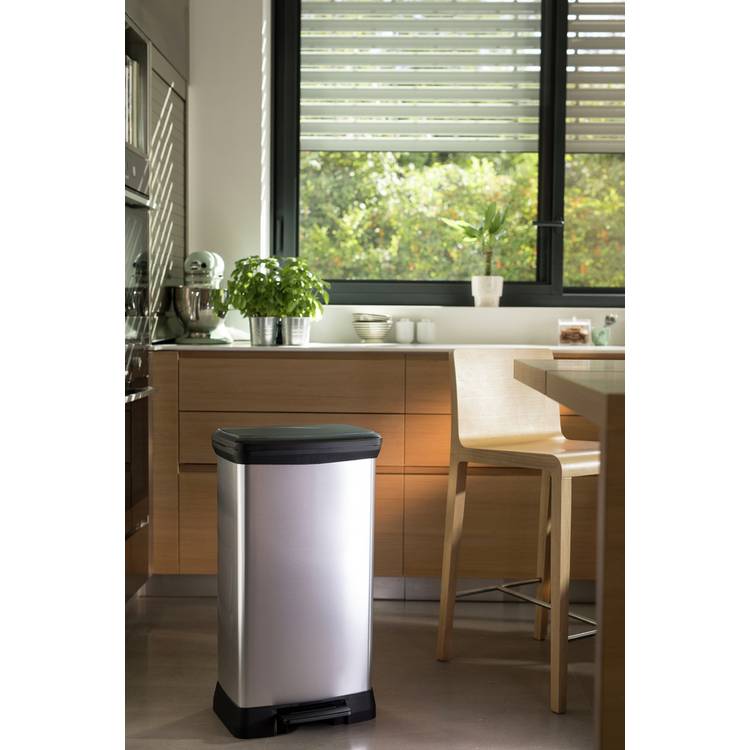 Curver silver pedal bin 50L, UK version