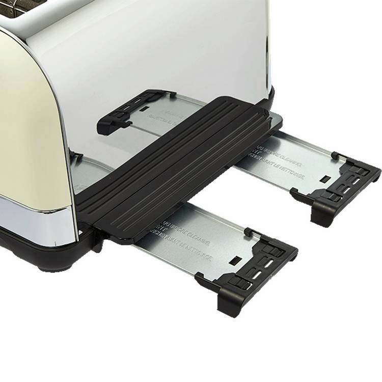 Morphy Richards Venture 4 slice toaster cream, UK version