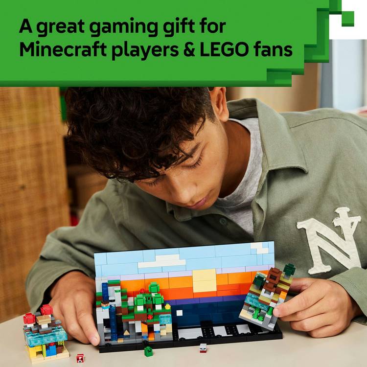 LEGO Minecraft Mini Biomes building toy 797 pieces, imported from the UK
