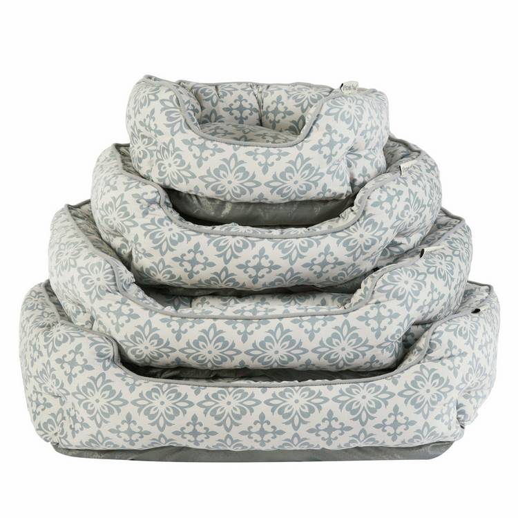 Dream Paws soft scalloped grey damask dog bed small, UK version