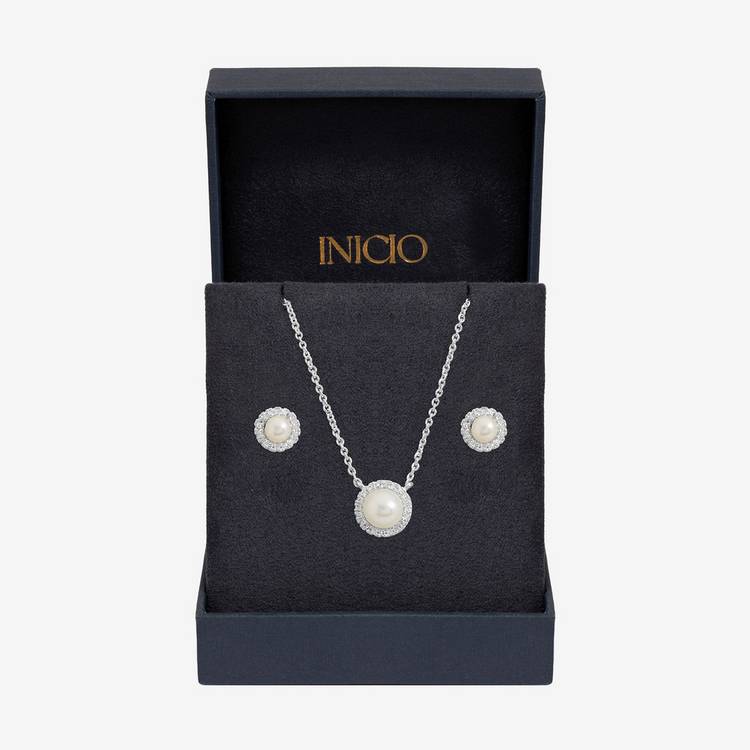 Inicio silver plated pearl halo jewellery set (British brand)