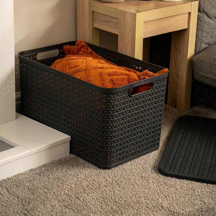 Strata Urban storage baskets 3 x 42L with lids, imported from the UK