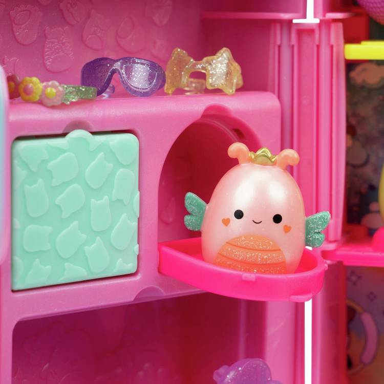 Squishmallows Squish-a-longs Luggage Playset with 5 Mini-Squish (British brand)