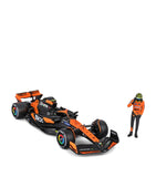 Bburago McLaren MCL38 2024 model with Lando Norris figure 1:24 (British brand)