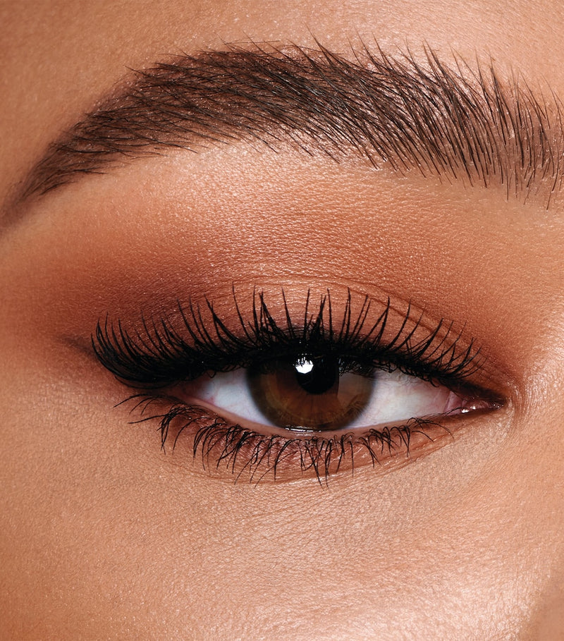 Charlotte Tilbury Super Nudes Easy Eye Palette with six matte shades - British product