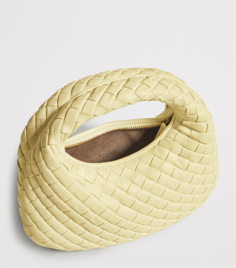 Bottega Veneta baby leather Veneta shoulder bag, UK version