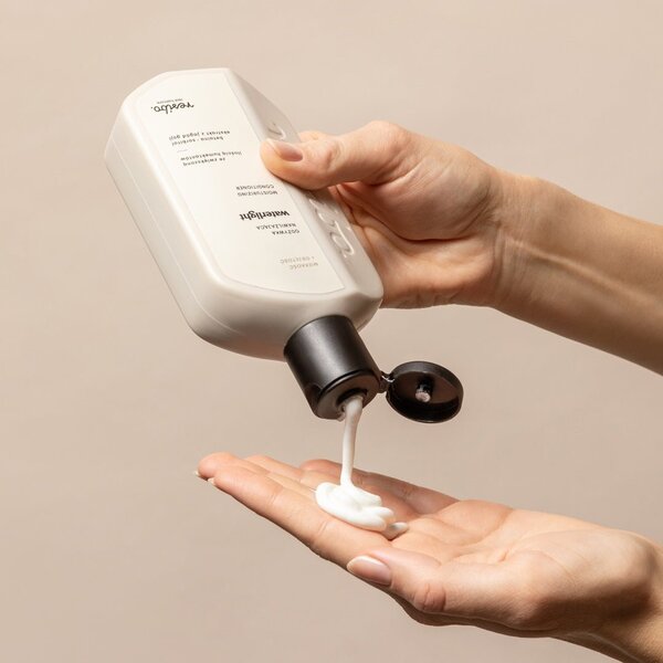 Resibo Waterlight Moisturizing Conditioner 250ml, imported from the UK