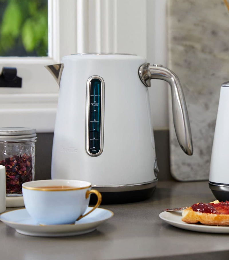 Sage Soft Top Luxe kettle with soft open lid (British brand)