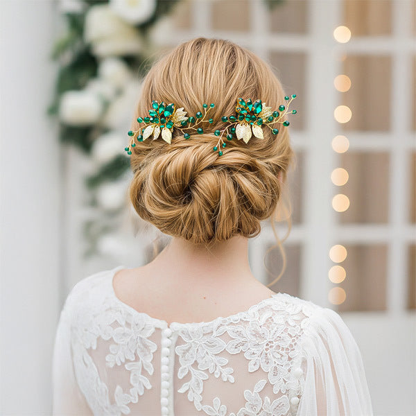 Livingandhome delicate wedding hair combs - British product