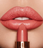 Charlotte Tilbury K.I.S.S.I.N.G lipstick - British product