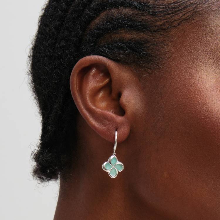 Inicio huggie hoop earrings with turquoise clover, UK version
