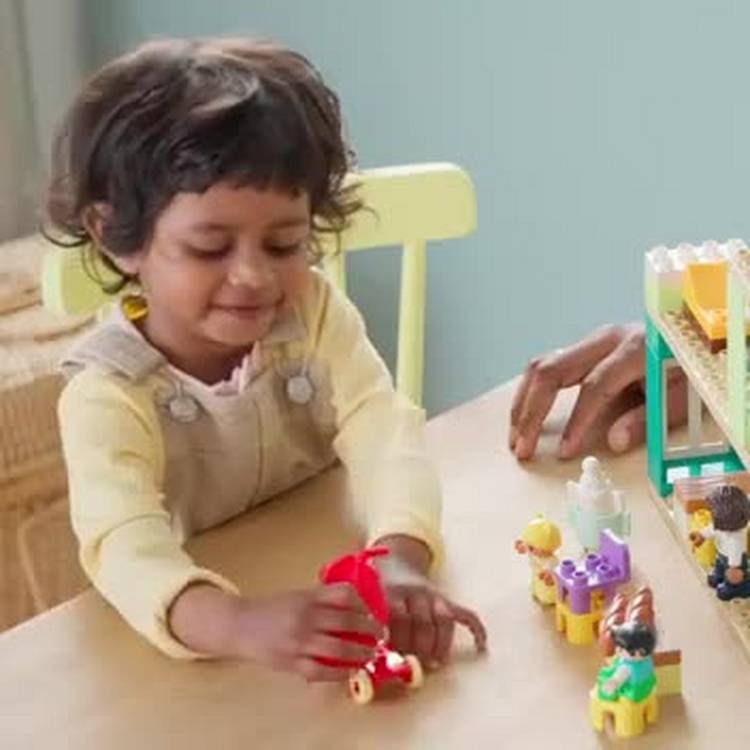 LEGO DUPLO Modern Family House 166 pieces, imported from the UK