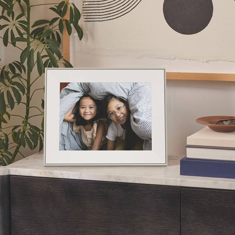 AURA Aspen 12in digital photo frame clay finish, imported from the UK