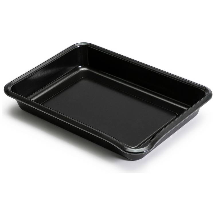 Habitat roasting tin with pouring lip large (British brand)