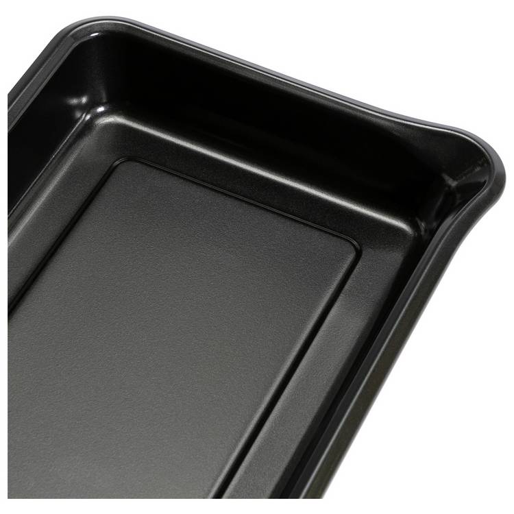 Habitat roasting tin with pouring lip large (British brand)