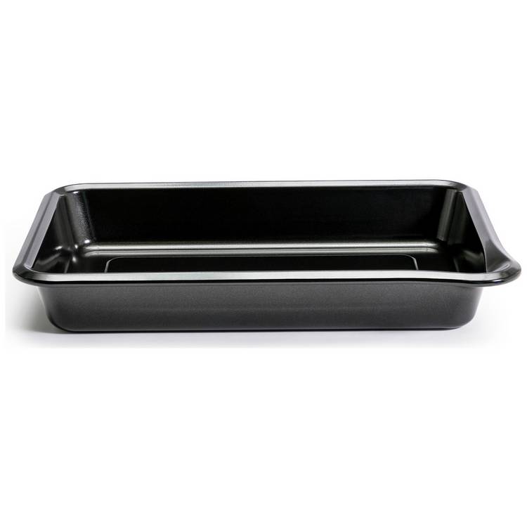Habitat roasting tin with pouring lip large (British brand)